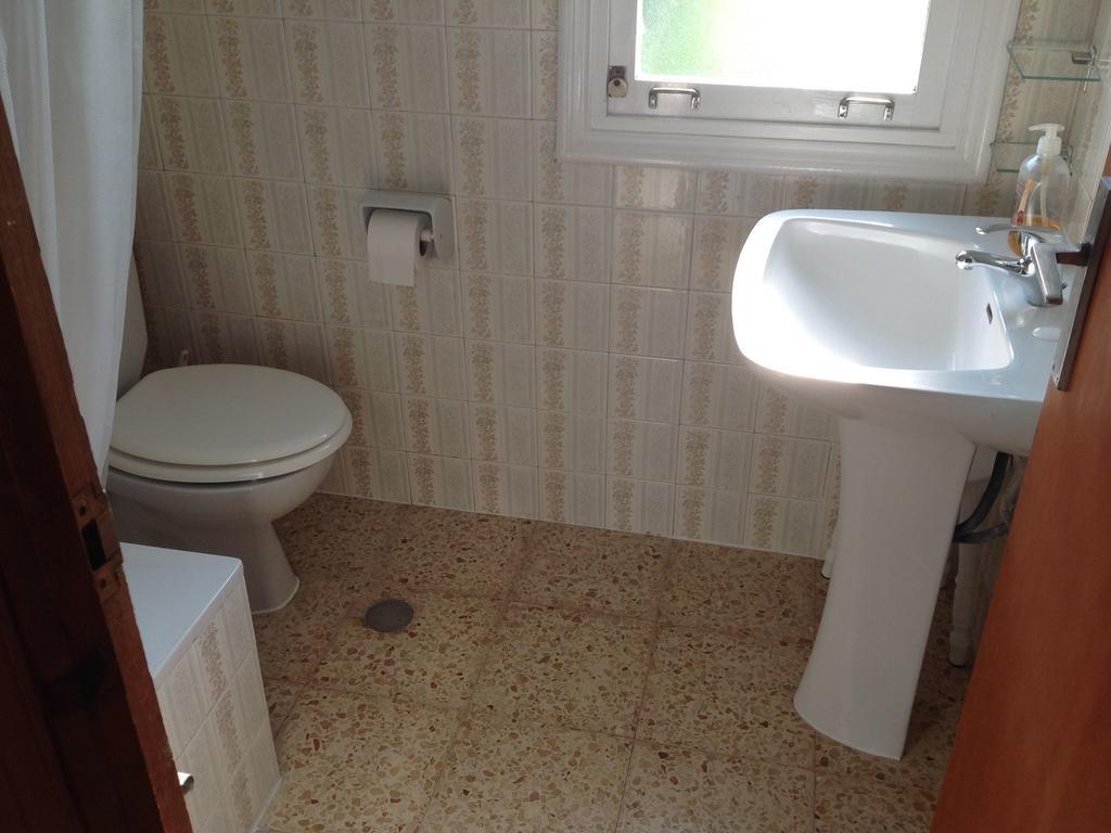 Cozy Holiday Home In Porto Do Son Near Beach Портосин Екстериор снимка